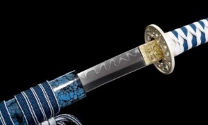 Amaryū Katana (雨竜) – Sateenlohikäärme