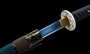 Aokiba Katana (青牙) – Sininen Hammast