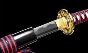 Shinku No Ryū Katana (真紅の竜) – Karmosinpunainen Lohikäärme