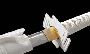 Valkoinen Ichigo Bankai Katana