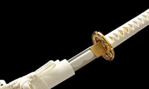 Valkoinen Katana Miekka