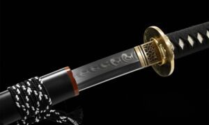 Yūgure Katana (夕暮れ) – Hämärä